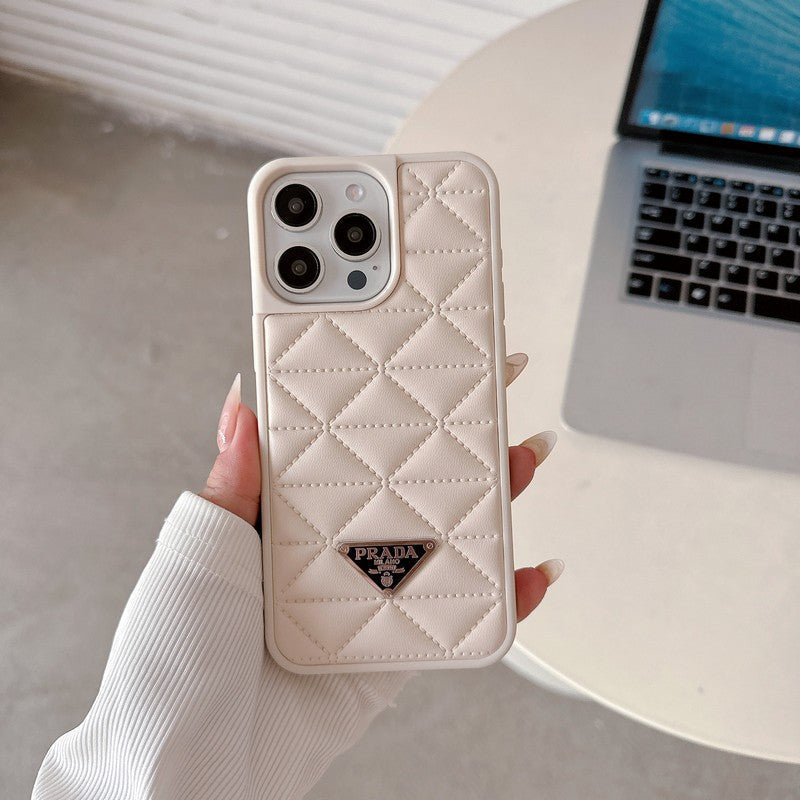 Pra kožené pouzdro na iPhone
