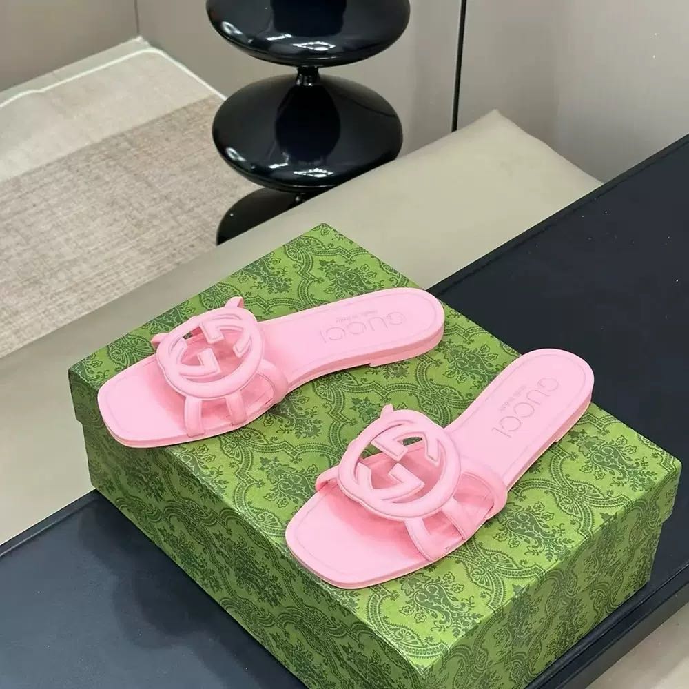 Minimal Luxe Double G Logo Slides – Elegante flate hverdagssandaler