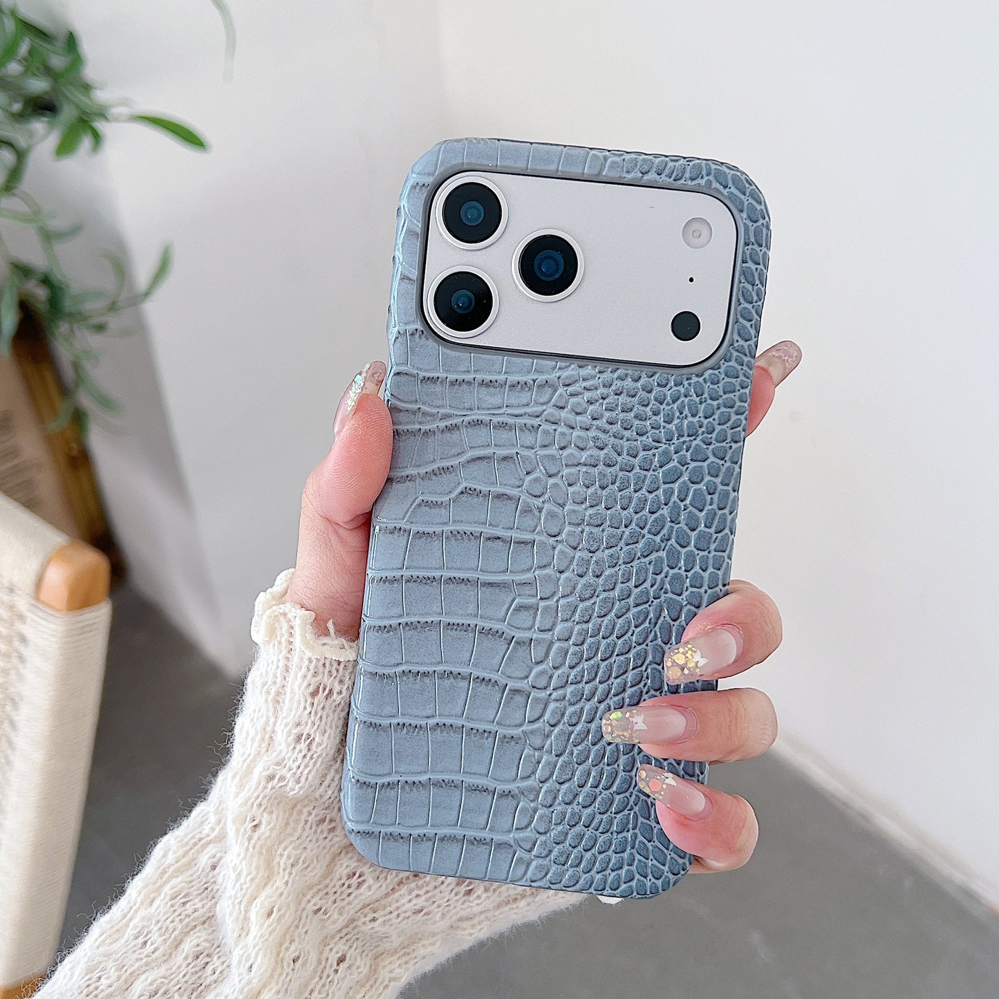 Luxury Crocodile Texture Phone Case