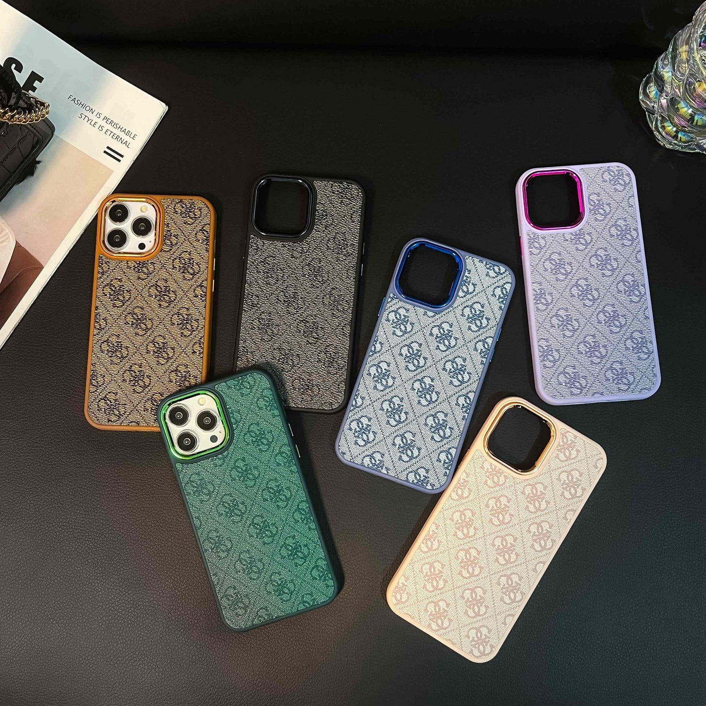 Fialové pouzdro na iPhone Guess MD231025