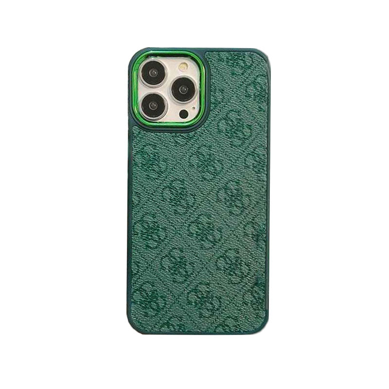 Fialové pouzdro na iPhone Guess MD231025
