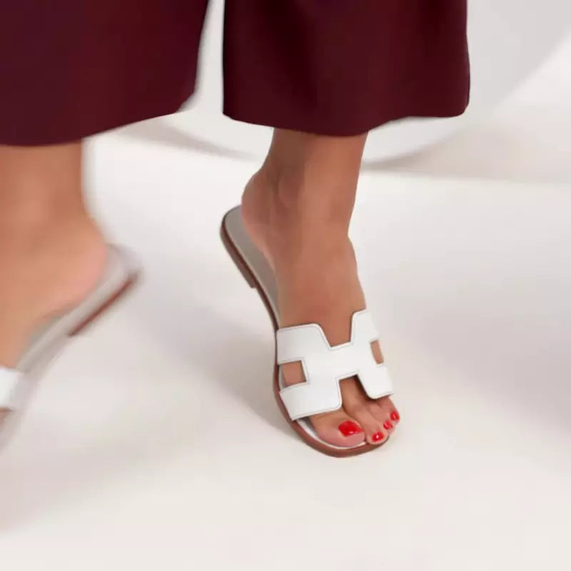 Minimal Double H Logo Slides – Minimal Chic Sandals