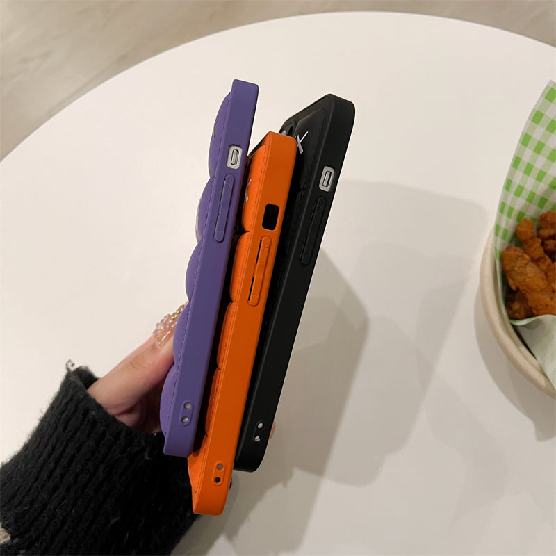 IPhone-Hülle aus TNFace x Kaw Down-Material