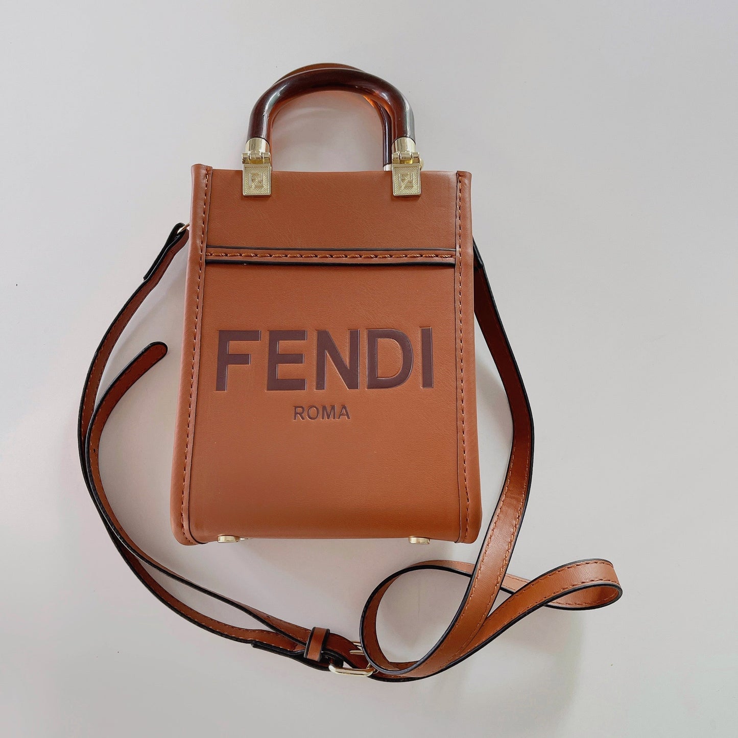Klassisk mulepose med crossbody
