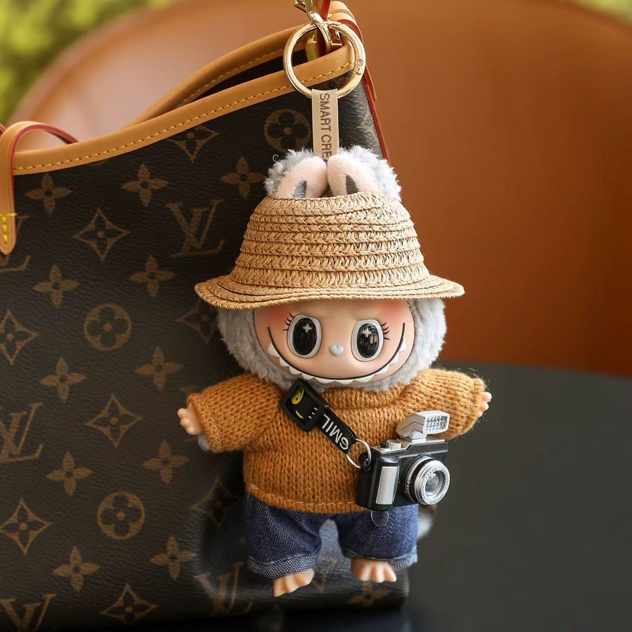 Pacáiste Bailiúchán Labubu! Ró-ghleoite le Láimhseáil - Cuir suas iad!