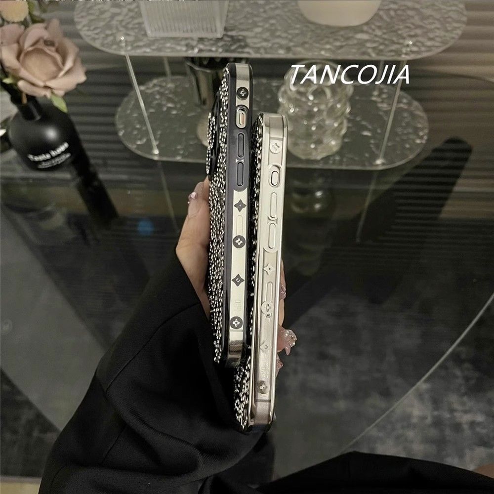 Custodia per iPhone di lusso in rilievo con diamanti