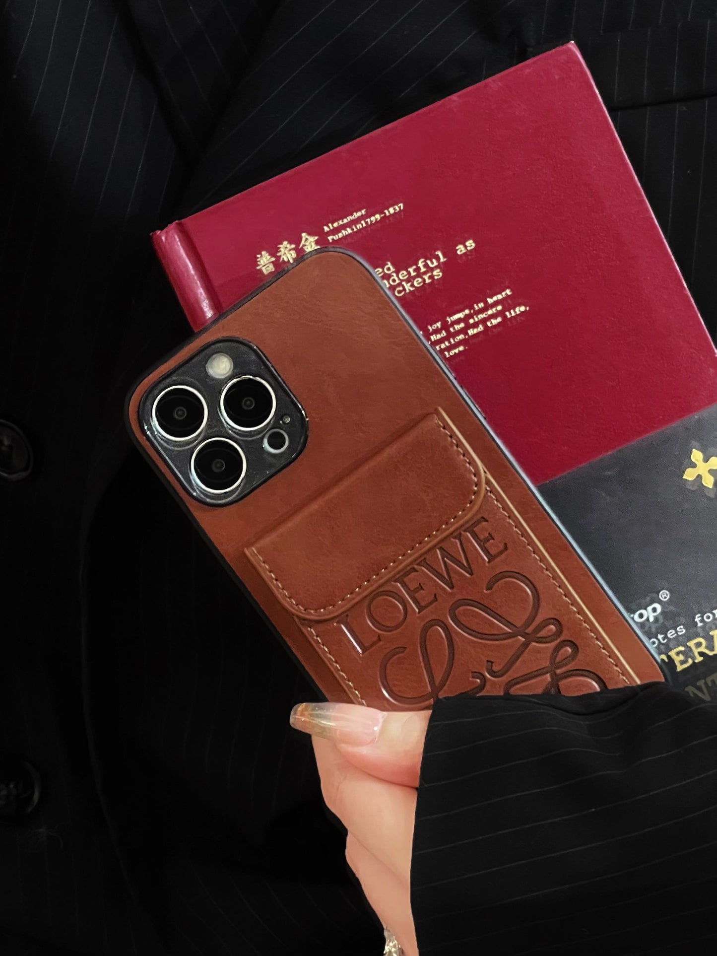 LOEWE iPhone tok kártyatartóval Barna-LZP241448