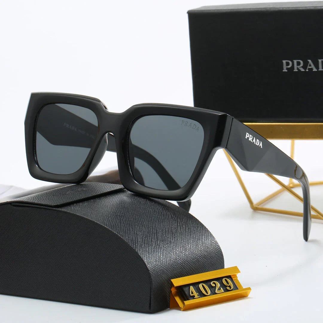 Fashionable square frame universal sunglasses 4029