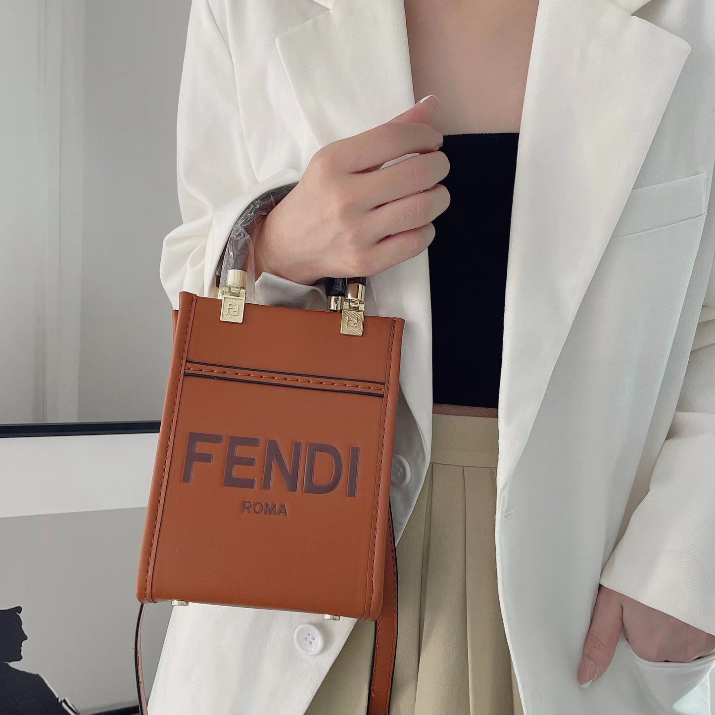 Klassisk mulepose med crossbody
