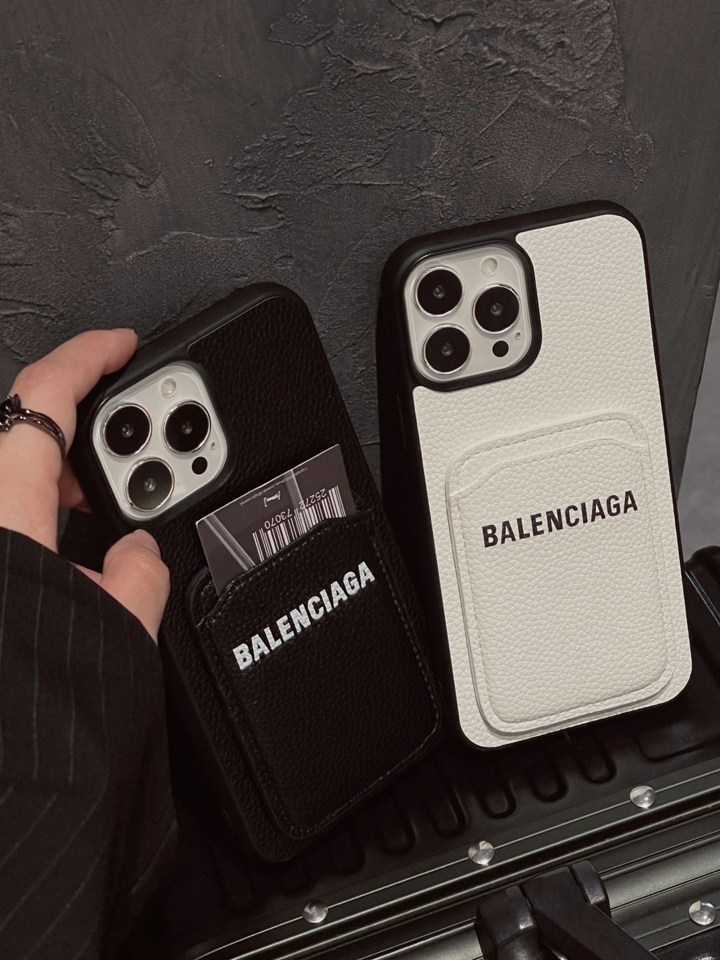 BB kártyatartó bőr iPhone tok
