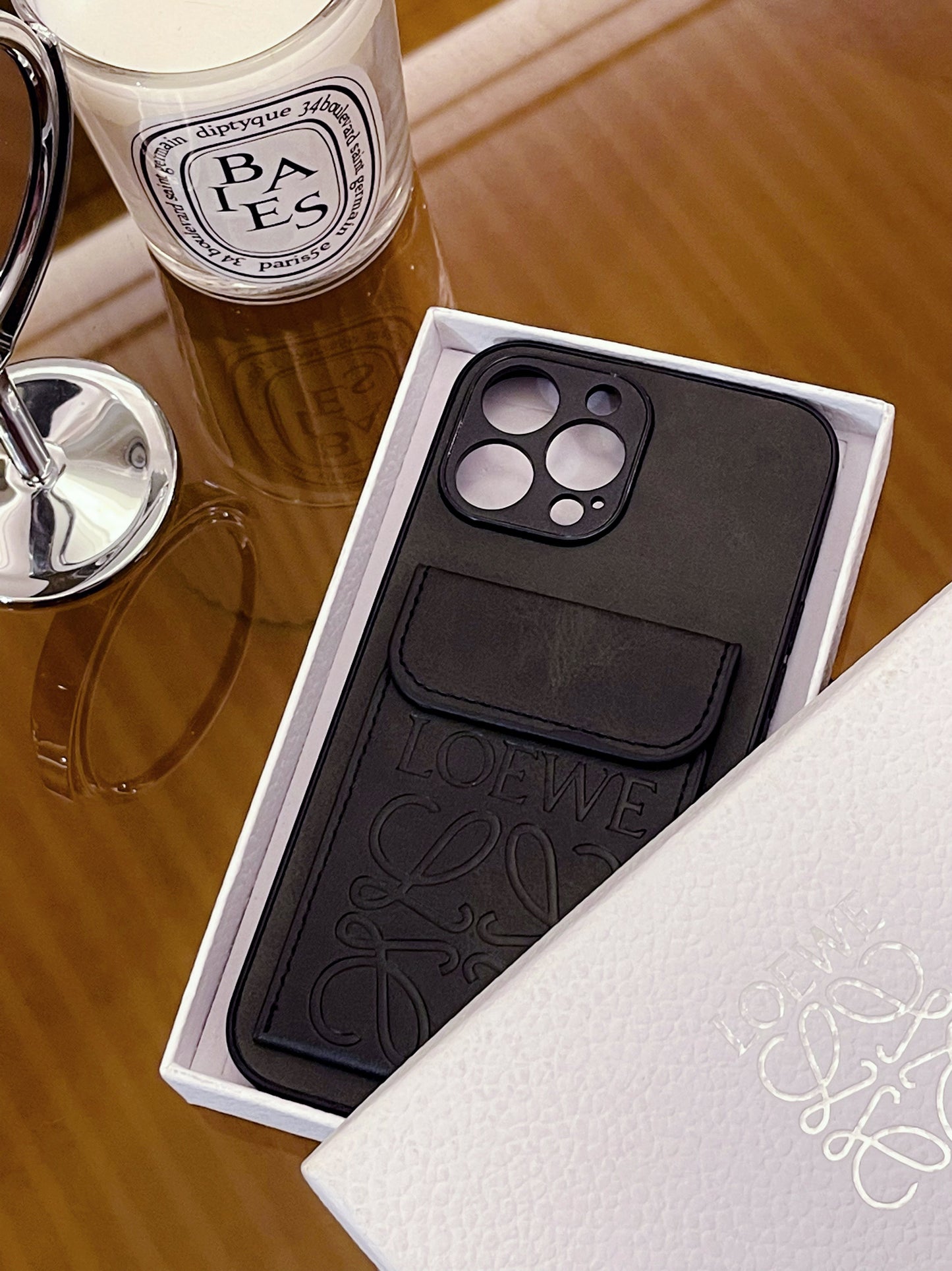 LOEWE iPhone tok kártyatartóval, fekete-LZP241448