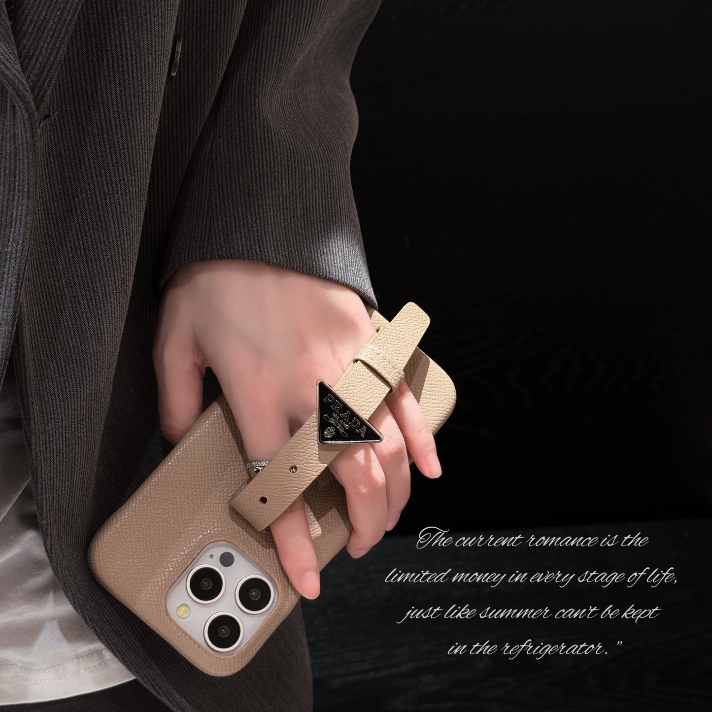 Pra iPhone-hoesje met leren handvat