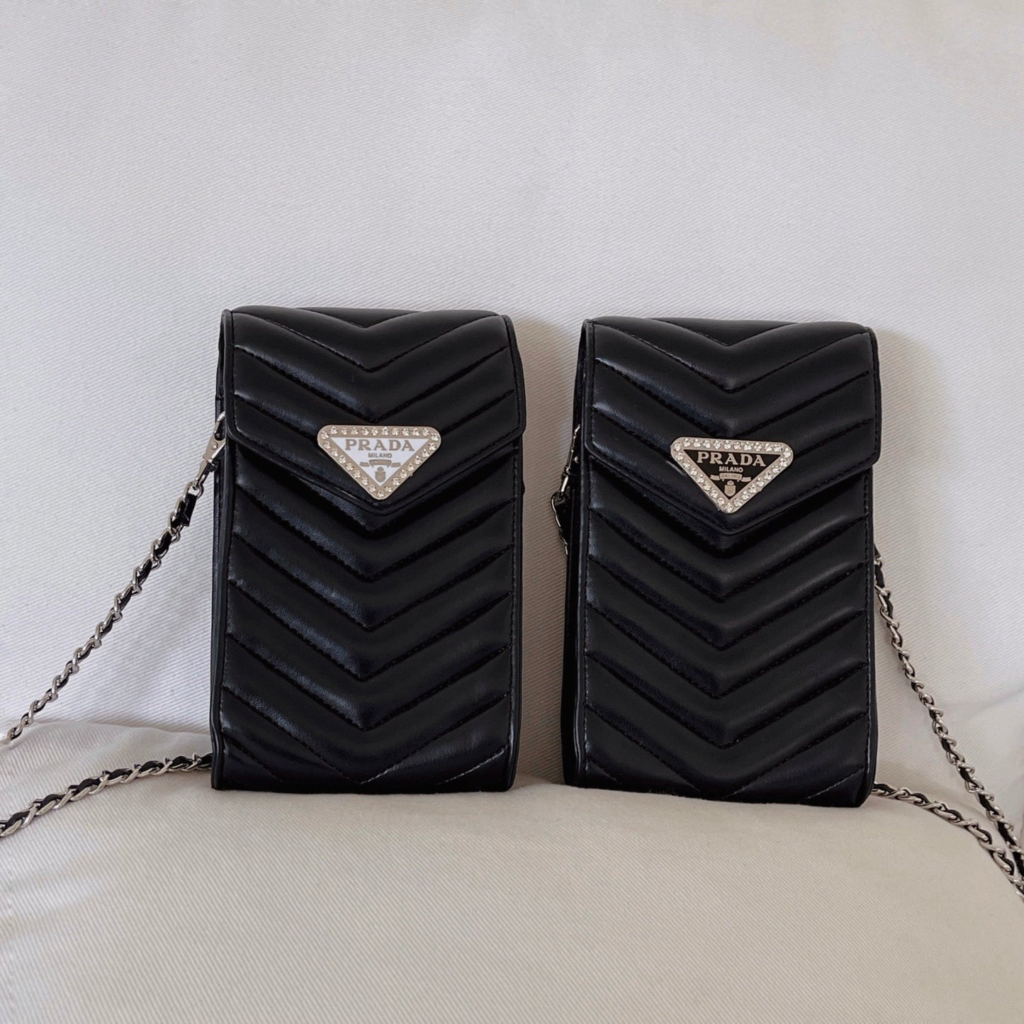 Crossbody nahkainen puhelinlaukku