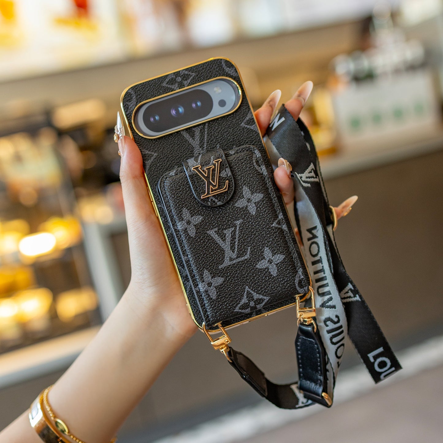 Luxus zsinóros Google Pixel telefontok