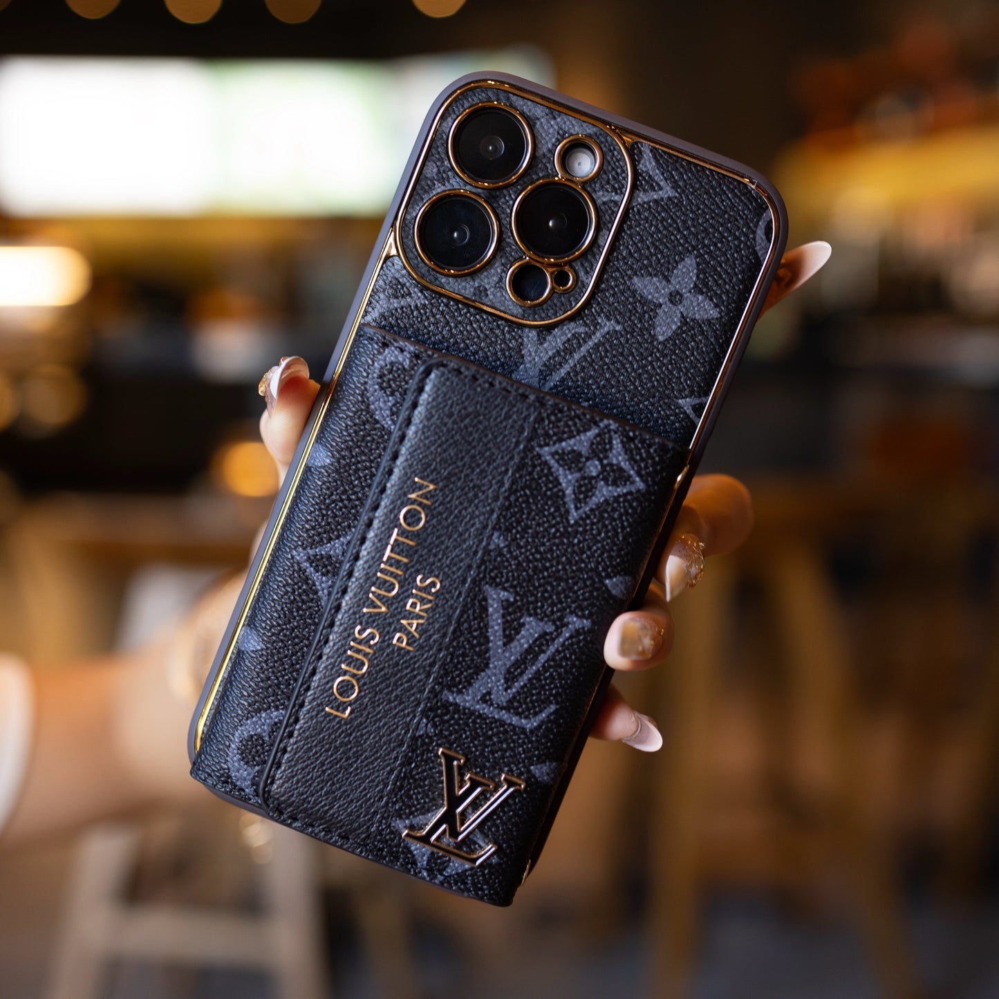 Cás iPhone Só Stílmhar le Sealbhóir Cárta & Strap