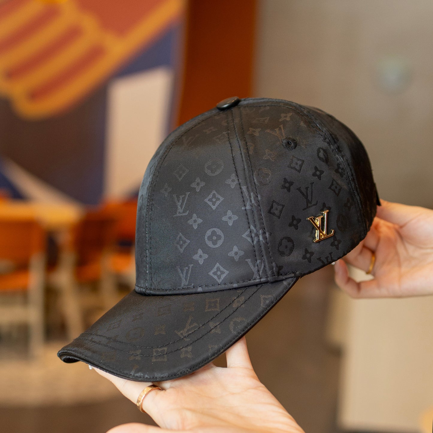 Classic luxury hat  (Unisex Style)