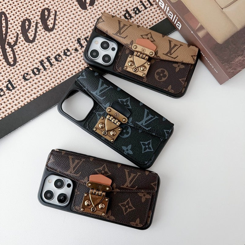 Sac à cartes Lou Lock Coque et skin iPhone