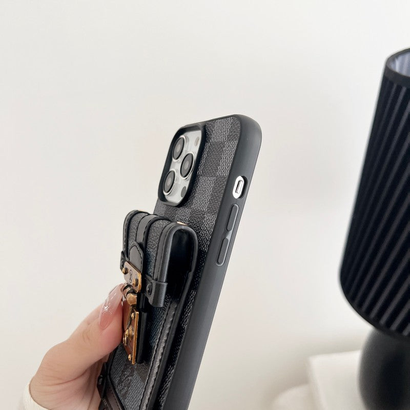 Lou Black & Custodia per iPhone con catena a tracolla bianca