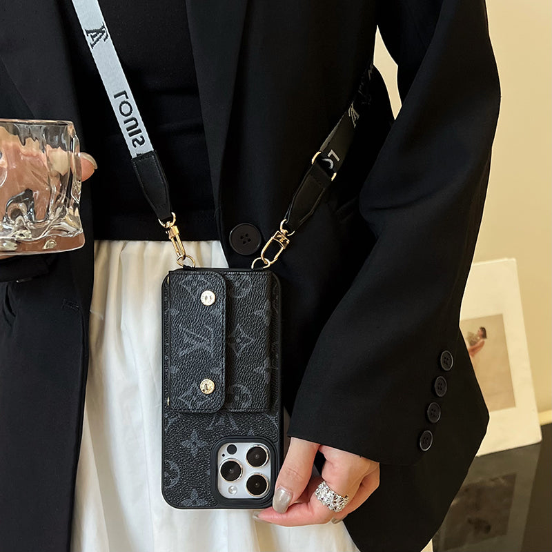 Custodia per iPhone nera con catena Lou Card Bag