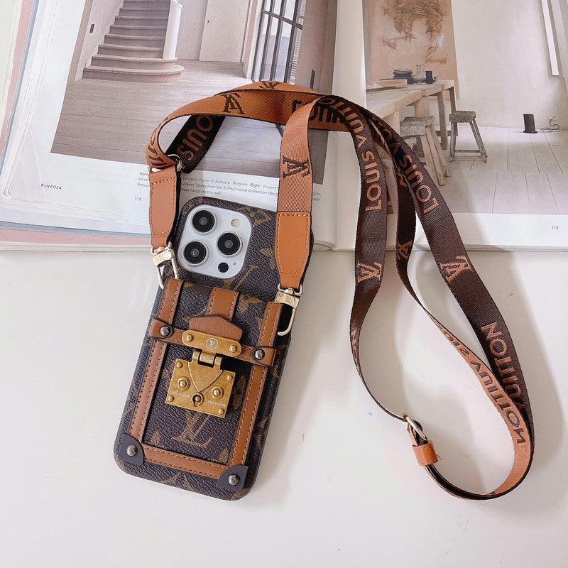 Custodia per iPhone con catena porta carte Lou GG