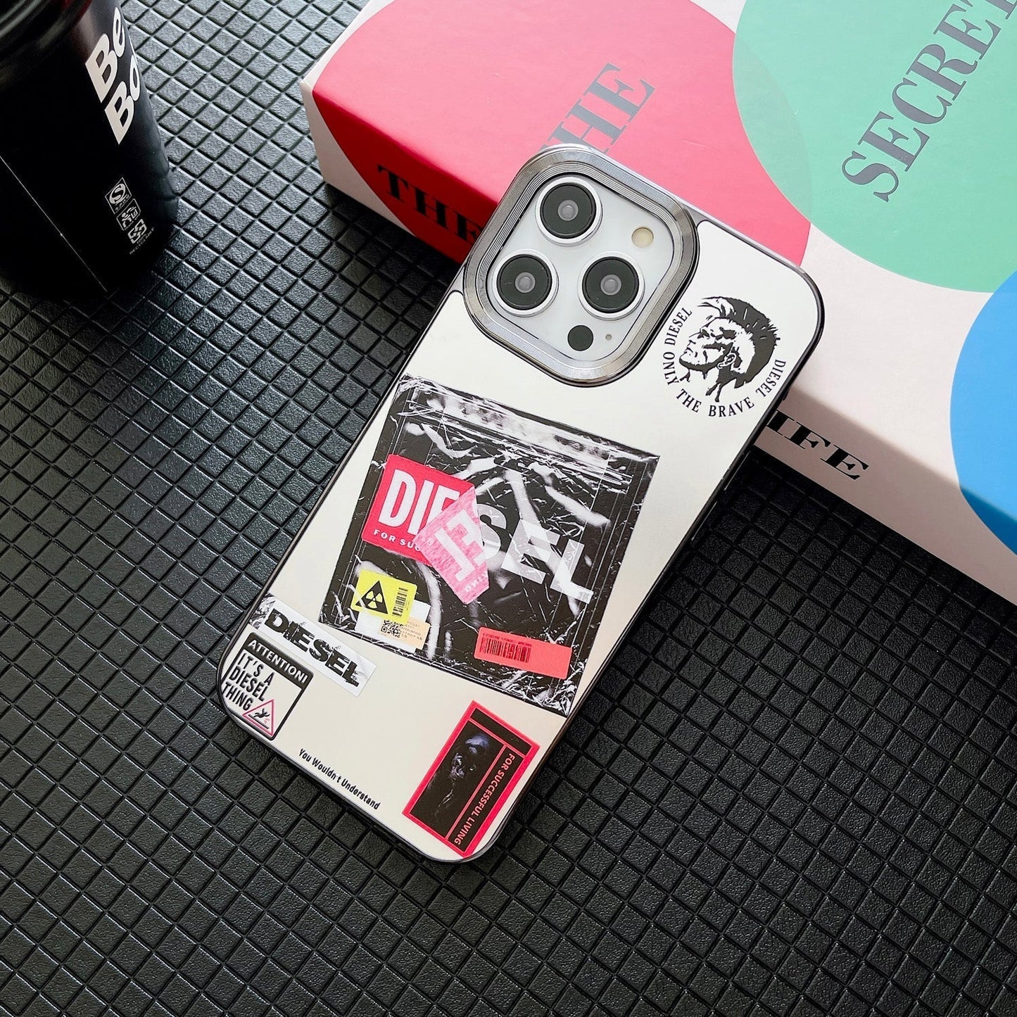 DIESEL iPhone-deksel A27 A28