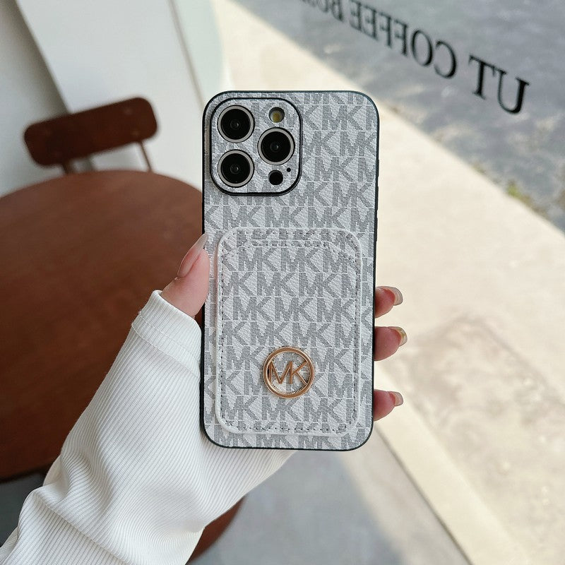 Sac à cartes MK Logo doré Coque et skin iPhone
