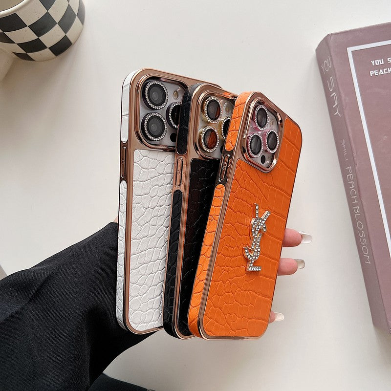 Skórzane etui na iPhone'a w kolorze różowego złota Saint Color