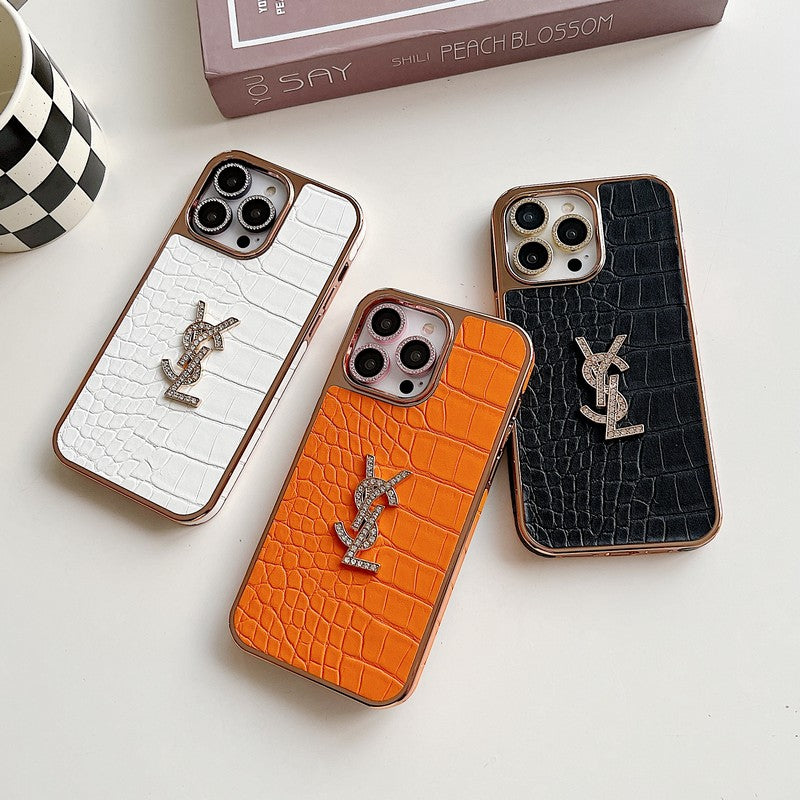 Skórzane etui na iPhone'a w kolorze różowego złota Saint Color