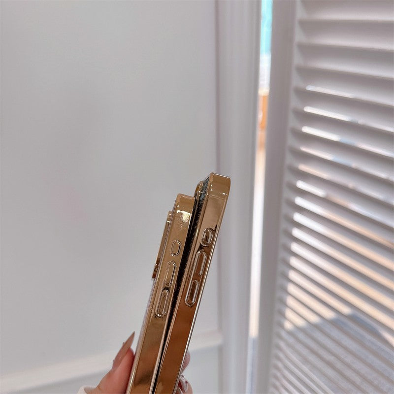 Cás iPhone Dath Lou