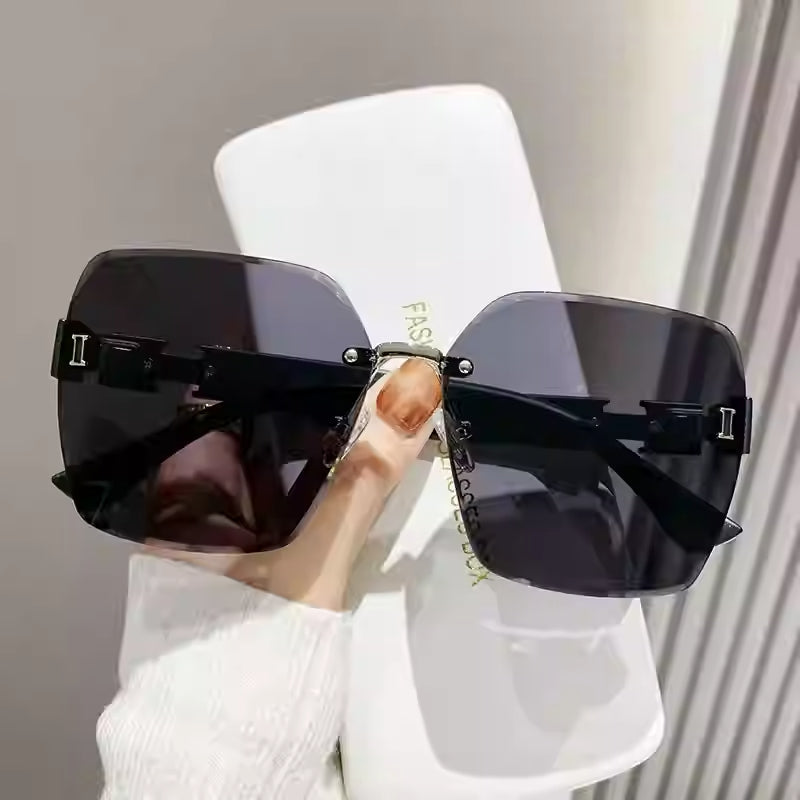 Räätälöidyt Luxury H -aurinkolasit