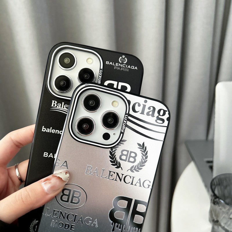 Cás iPhone Dubh & Airgid BB