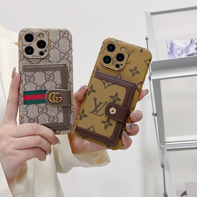 حافظة بطاقات GG للآيفون