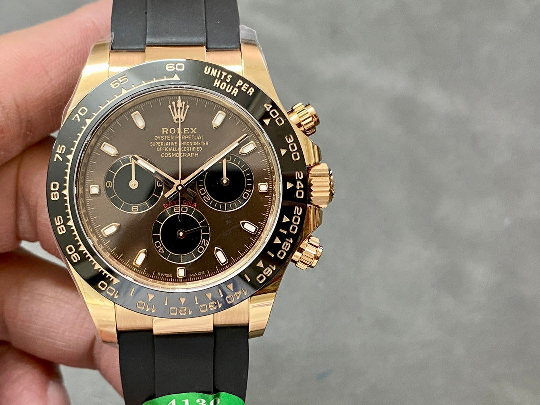 Luxury Chronograph Sport Watch with Rubber Strap