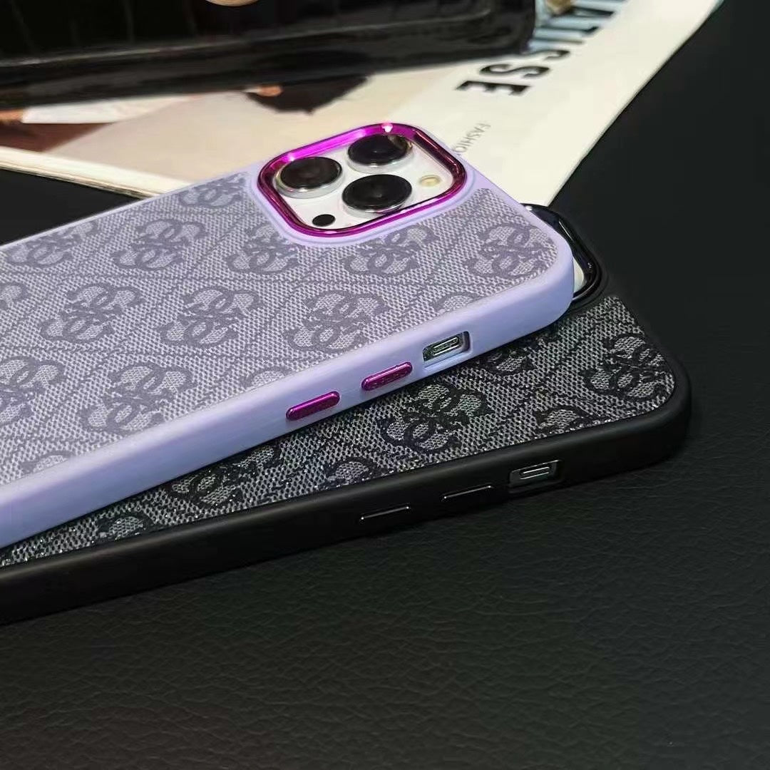 Fialové pouzdro na iPhone Guess MD231025
