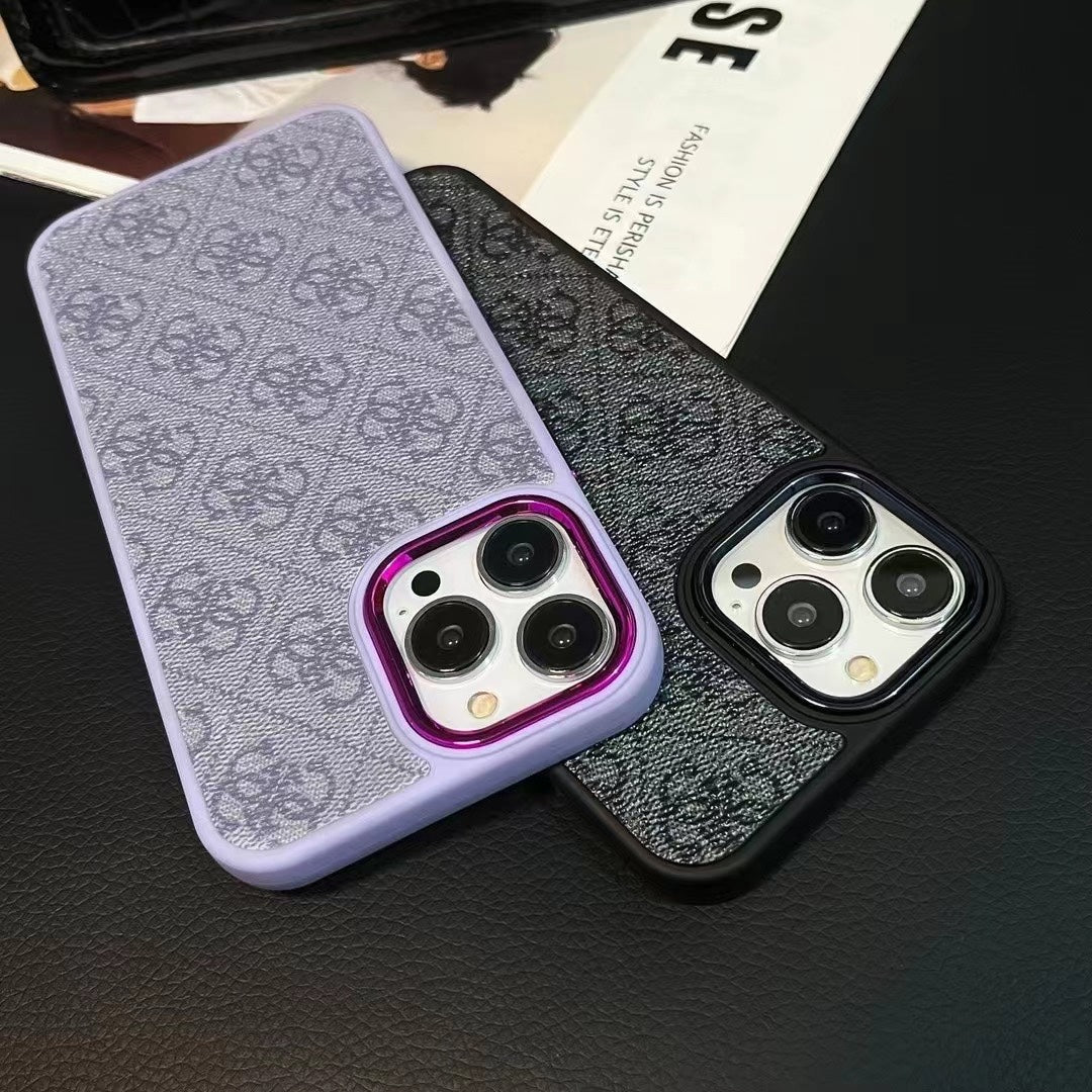 Fialové pouzdro na iPhone Guess MD231025
