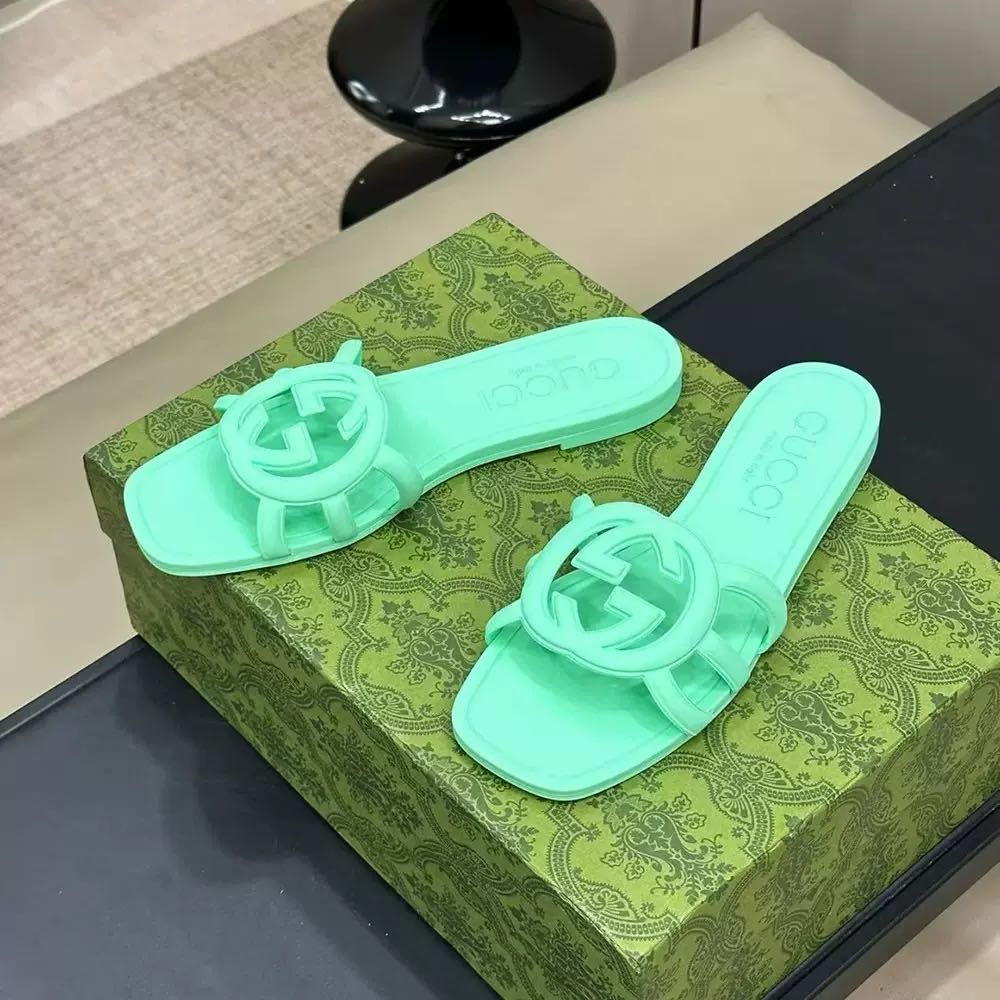 Minimal Luxe Double G Logo Slides – Chic Everyday Flat Sandals