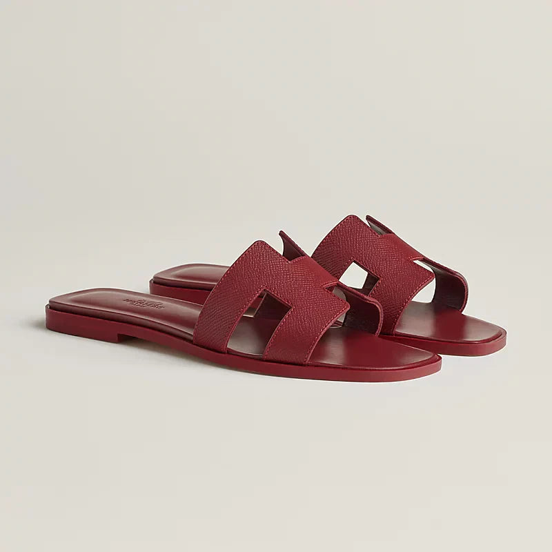 Minimal Double H Logo Slides – Minimal Chic Sandals
