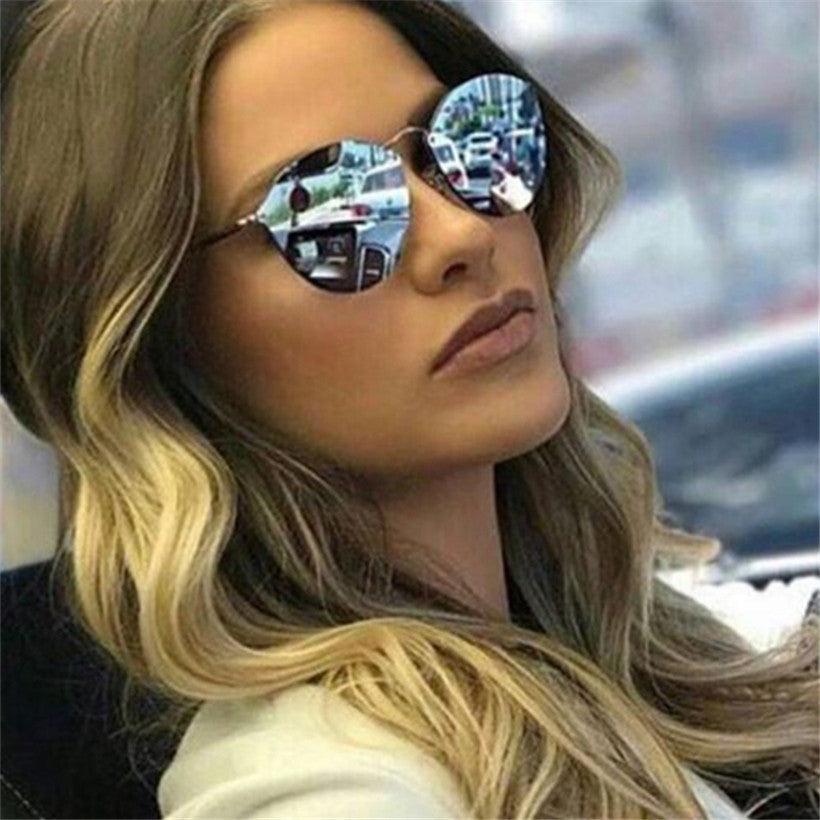 NYWOOH Cat Eye Aurinkolasit Naisten Ylellinen Päällystys Peili Aurinkolasit Naisten Retro Rimless Metal Silmälasit UV400