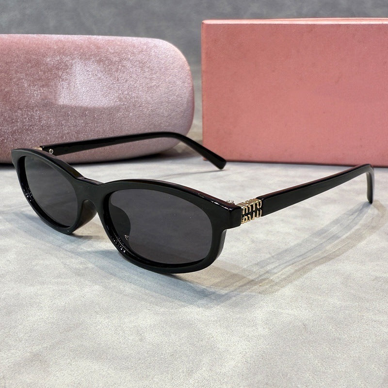 Oval Frame Sunglasses