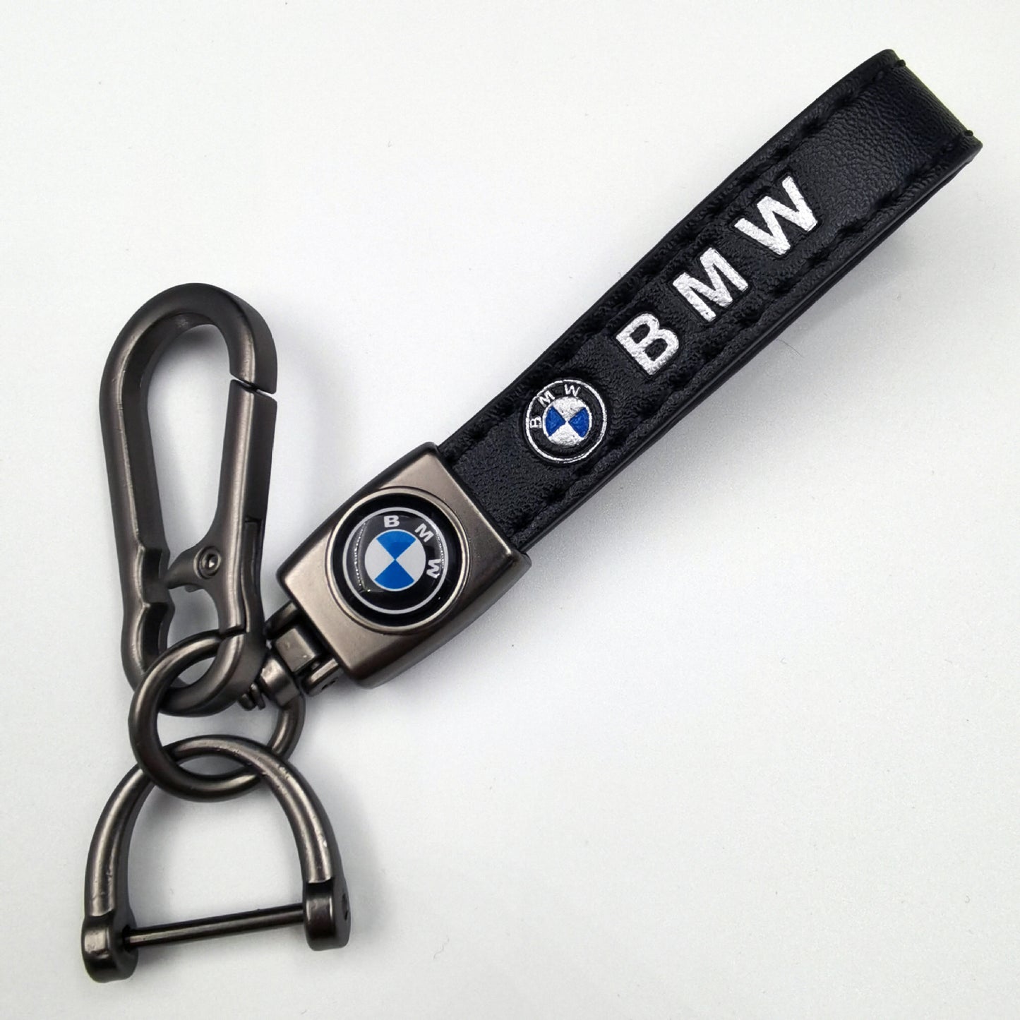 Sleek Leather Keychain with Metal Carabiner – Distinctive Circular Emblem Accessory for Keys & Bags